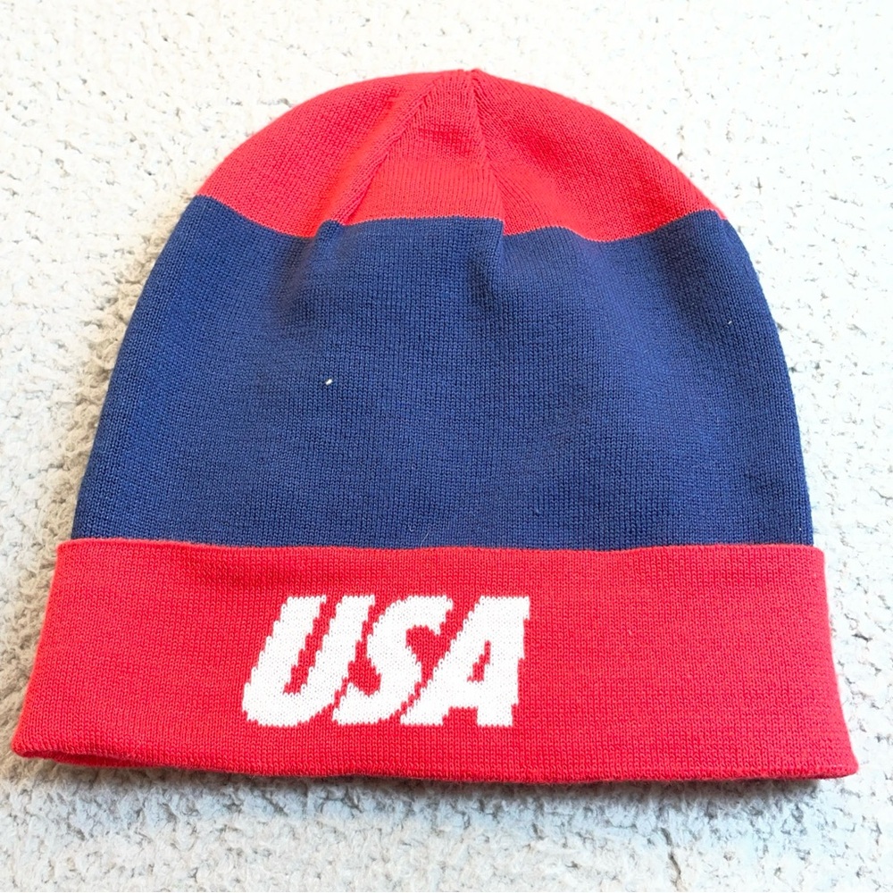 Vintage Nike Beanies‎ mens one size red blue  Dri-Fit Logo USA Winter comfy cozy